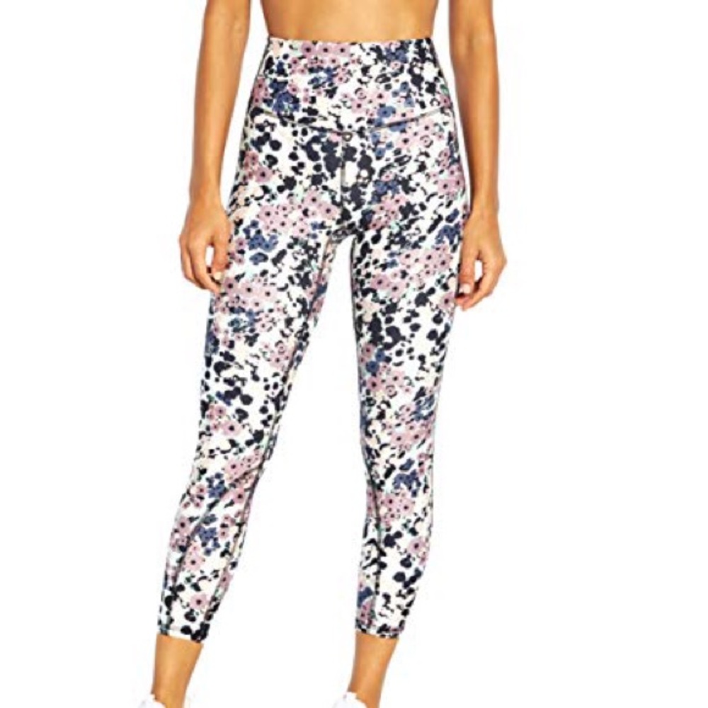 Marika 🌸 Floral Leggings